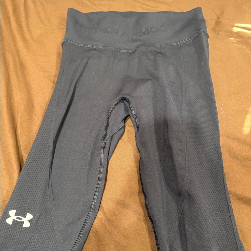 Under Armour women’s Black Leggings